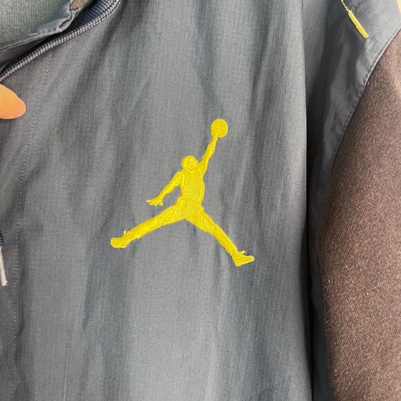 Nike Air Jordan Jumpman Varsity Hooded Snap Front Track Jacket Sweater Size XL - Picture 11 of 16